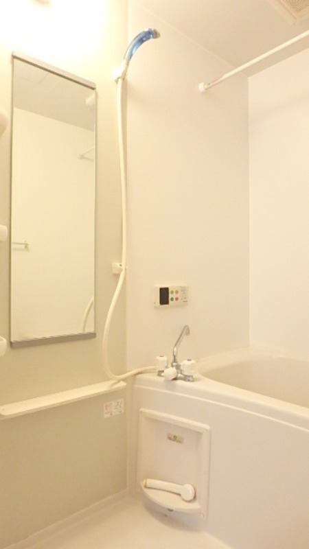 バス・シャワールーム　図面と現状に相違がある場合には現状を優先