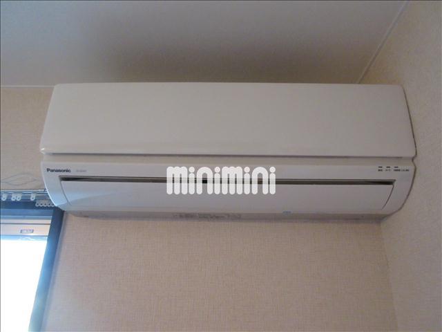 その他設備　新しいエアコンで省エネです