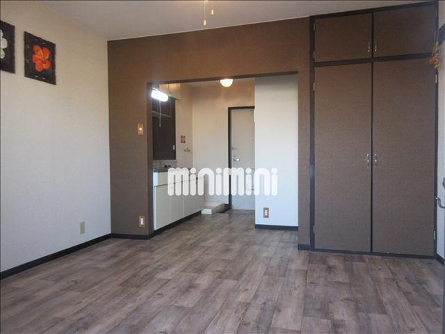 その他　６．５畳の洋室です