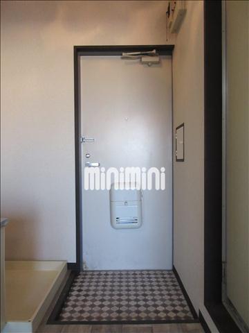 玄関　風通しの良い玄関です