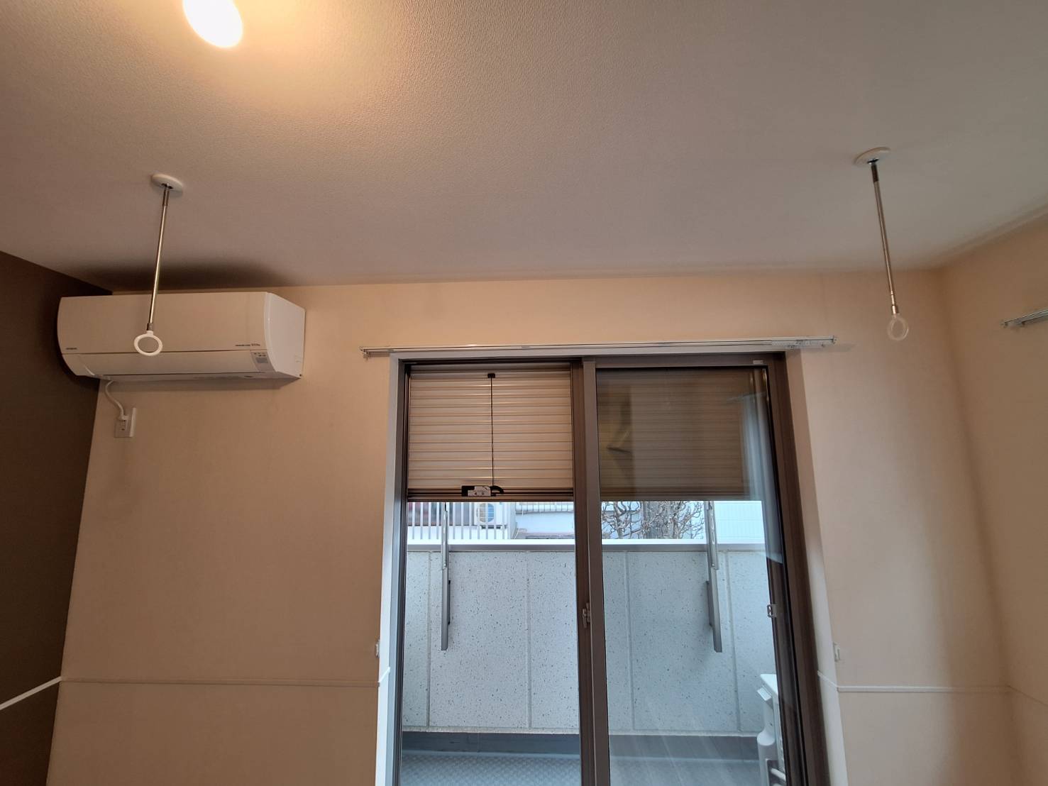 その他設備　★防犯シャッター　室内物干しフック★