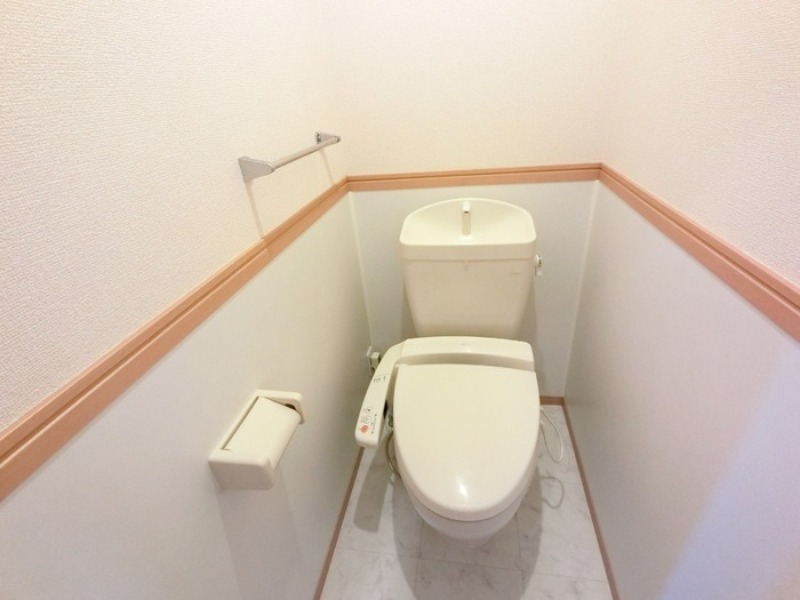 トイレ　図面と現状に相違がある場合には現状を優先