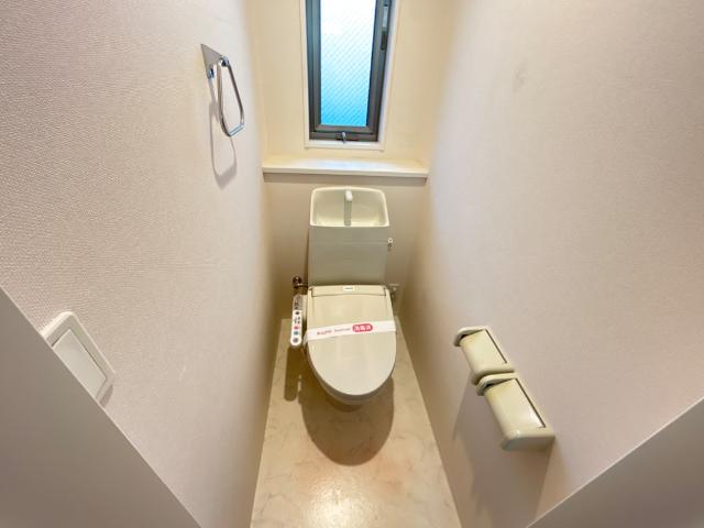 トイレ　シャワー付トイレ