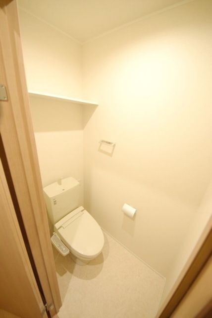 トイレ　★温水洗浄便座★