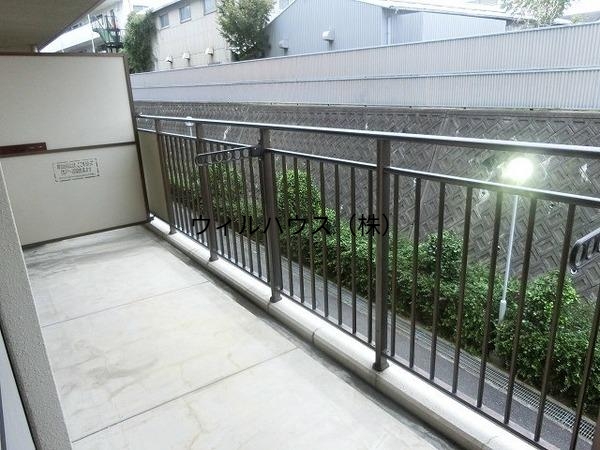 バルコニー　日当たり良好！