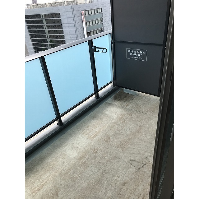 バルコニー　バルコニー