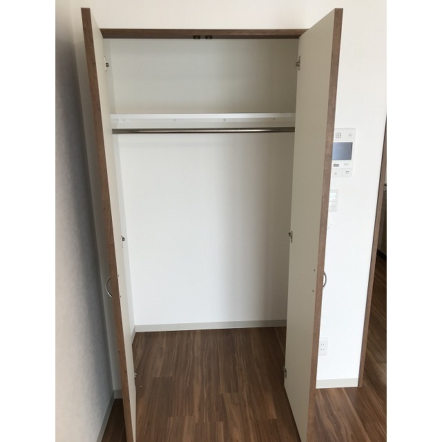 収納　居室収納