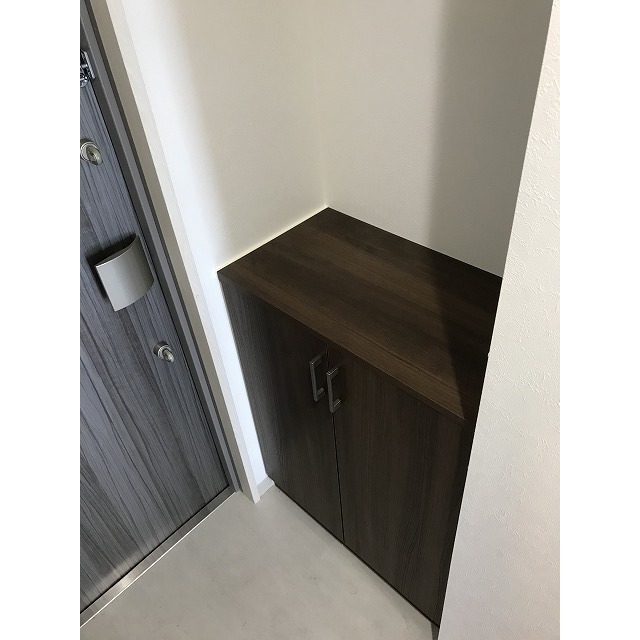 玄関　下駄箱