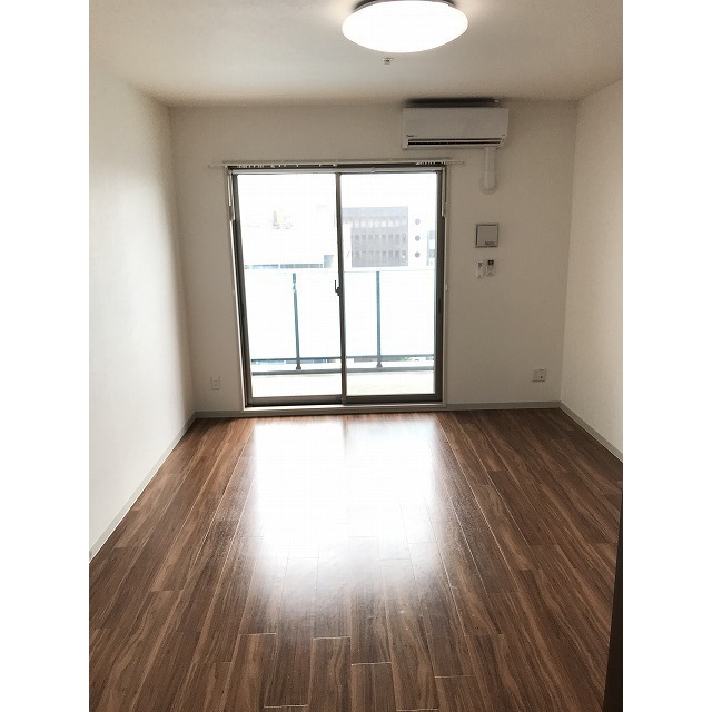 居室・リビング　居室