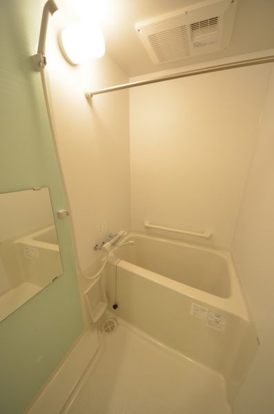 バス・シャワールーム　☆一日の疲れを取る癒しの空間☆