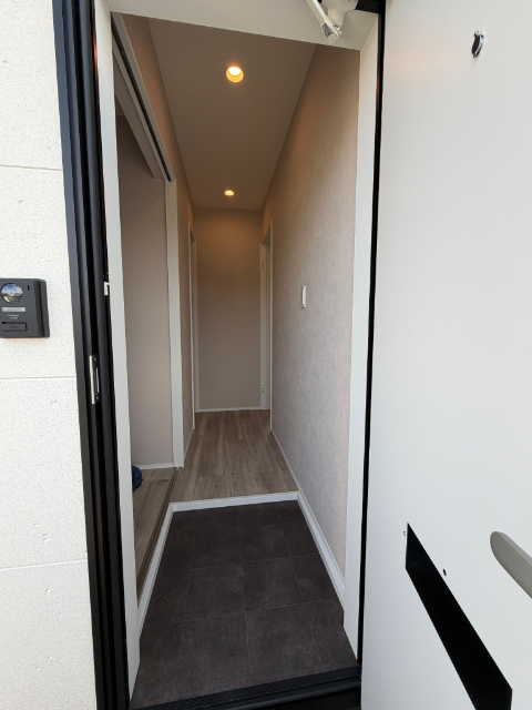 玄関　同型タイプ