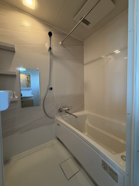 バス・シャワールーム　同型タイプ