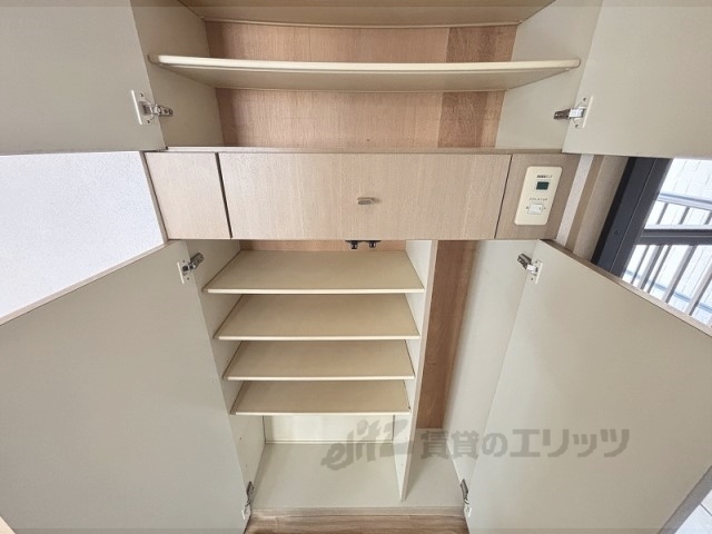 収納　下駄箱