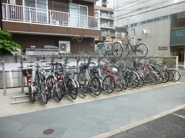 ロビー　駐輪場