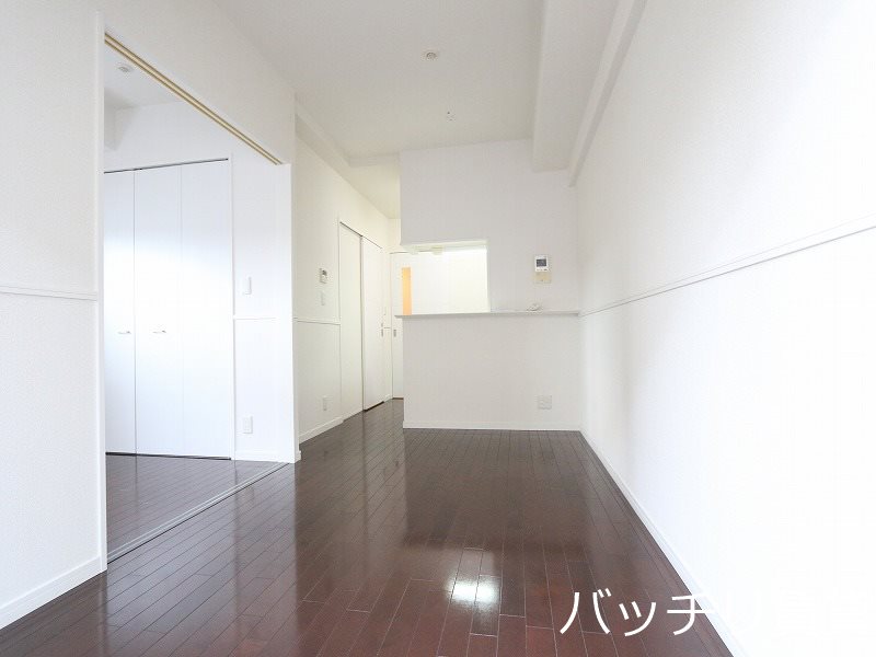 居室・リビング　別号室イメージの為、現状を優先致します。