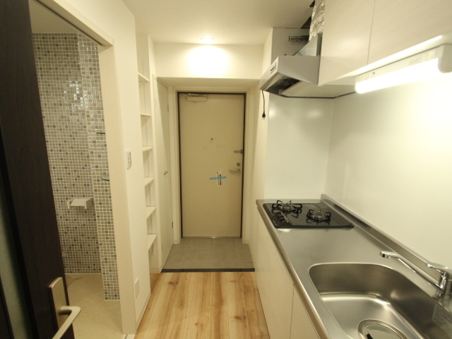 玄関　※他部屋の写真です。現況優先。