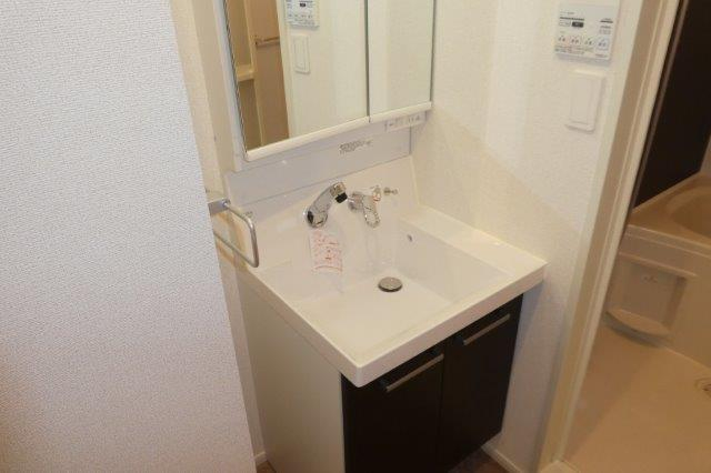 洗面設備　シャンプードレッサー