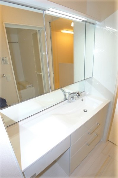 洗面設備　独立洗面台