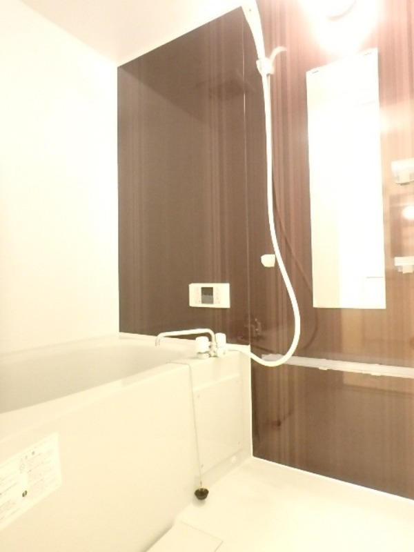 バス・シャワールーム　図面と現状に相違がある場合には現状を優先