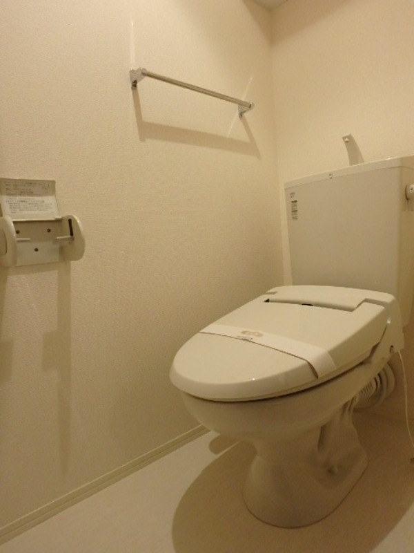 トイレ　図面と現状に相違がある場合には現状を優先