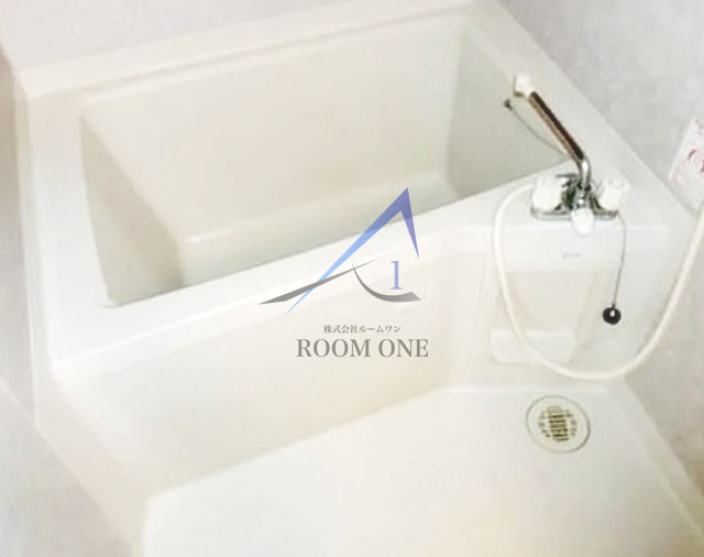 バス・シャワールーム　お風呂です。