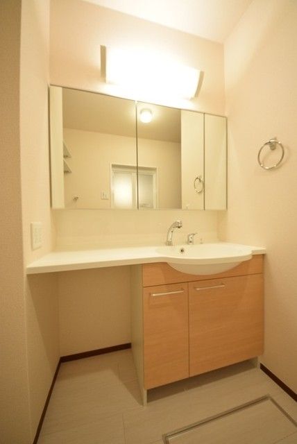 洗面設備　★独立洗面台★