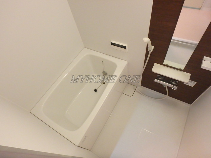 バス・シャワールーム　追焚バス