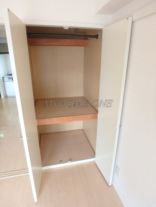 収納　洋室収納