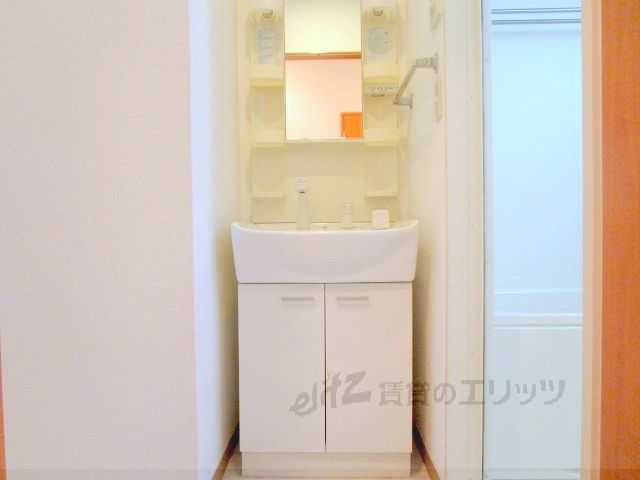 洗面設備　洗面所