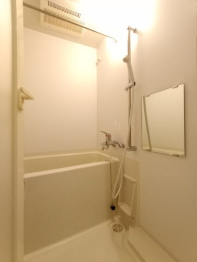 バス・シャワールーム　風呂