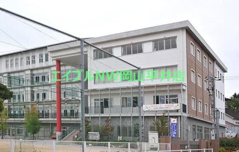 小学校　岡山市立西大寺小学校（小学校）まで415m