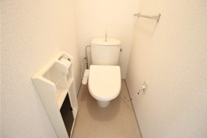 トイレ　シンプルで使いやすいトイレです