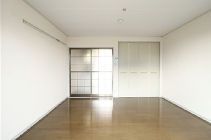 居室・リビング　ゆったり過ごせるリビングです