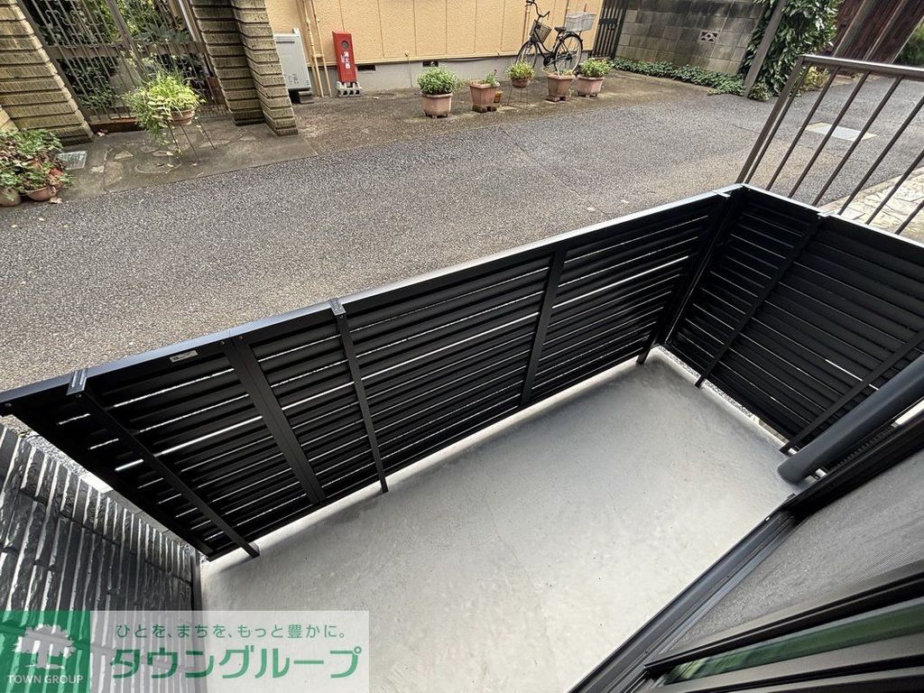 バルコニー　庭