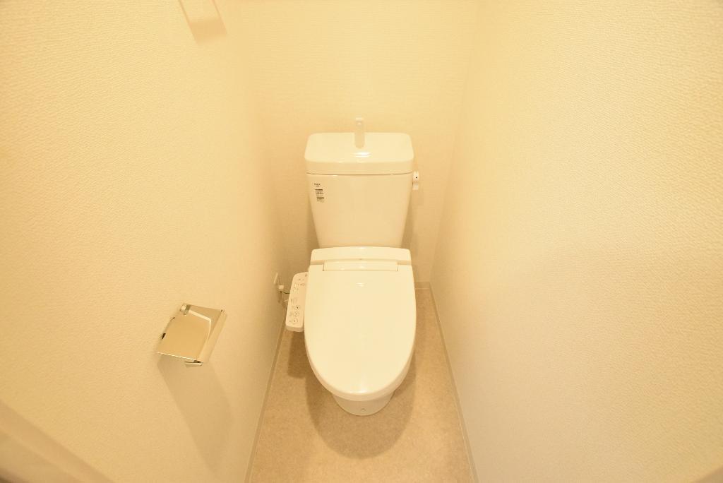 トイレ　シャワー付トイレ