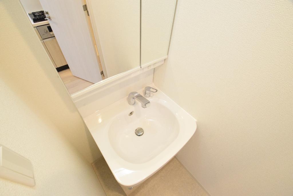 洗面設備　洗髪洗面化粧台