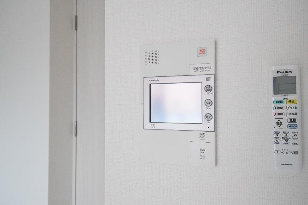 セキュリティ　カメラ付インターホン