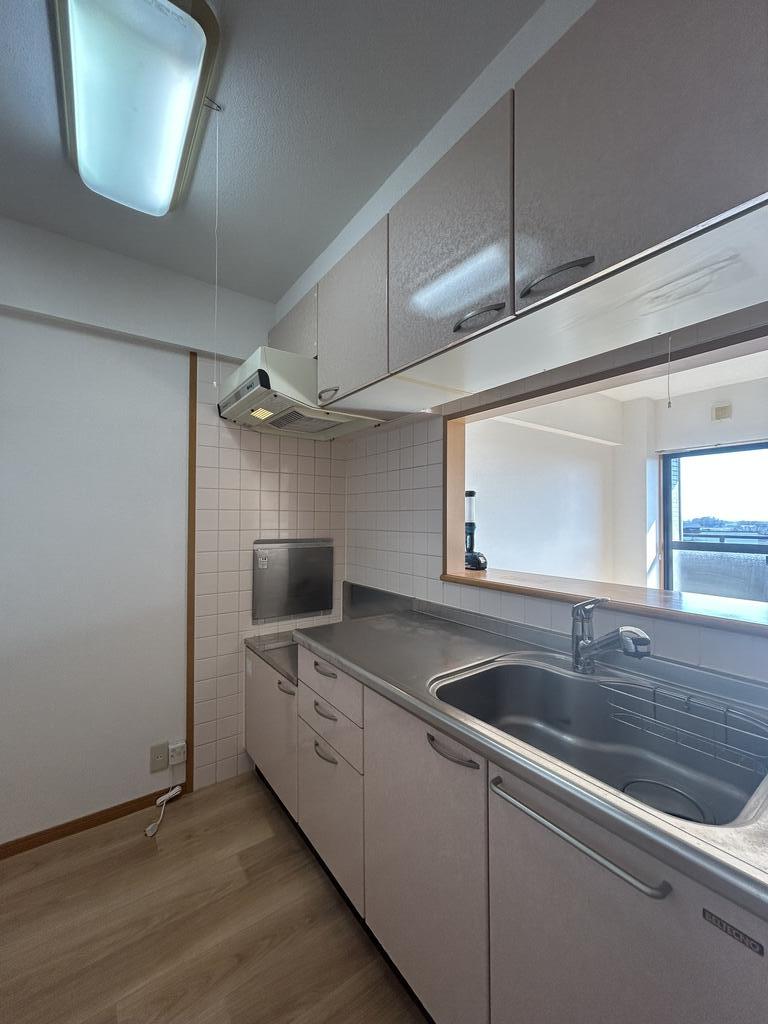 キッチン　こちらの物件もお問い合わせは、蕪木不動産へお問い合わせくださ