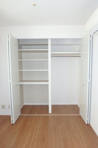 収納　クローゼット