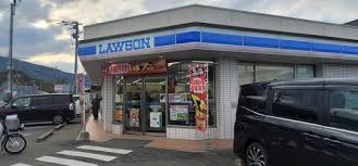 コンビニ　ローソン桧原七丁目店（コンビニ）まで646m