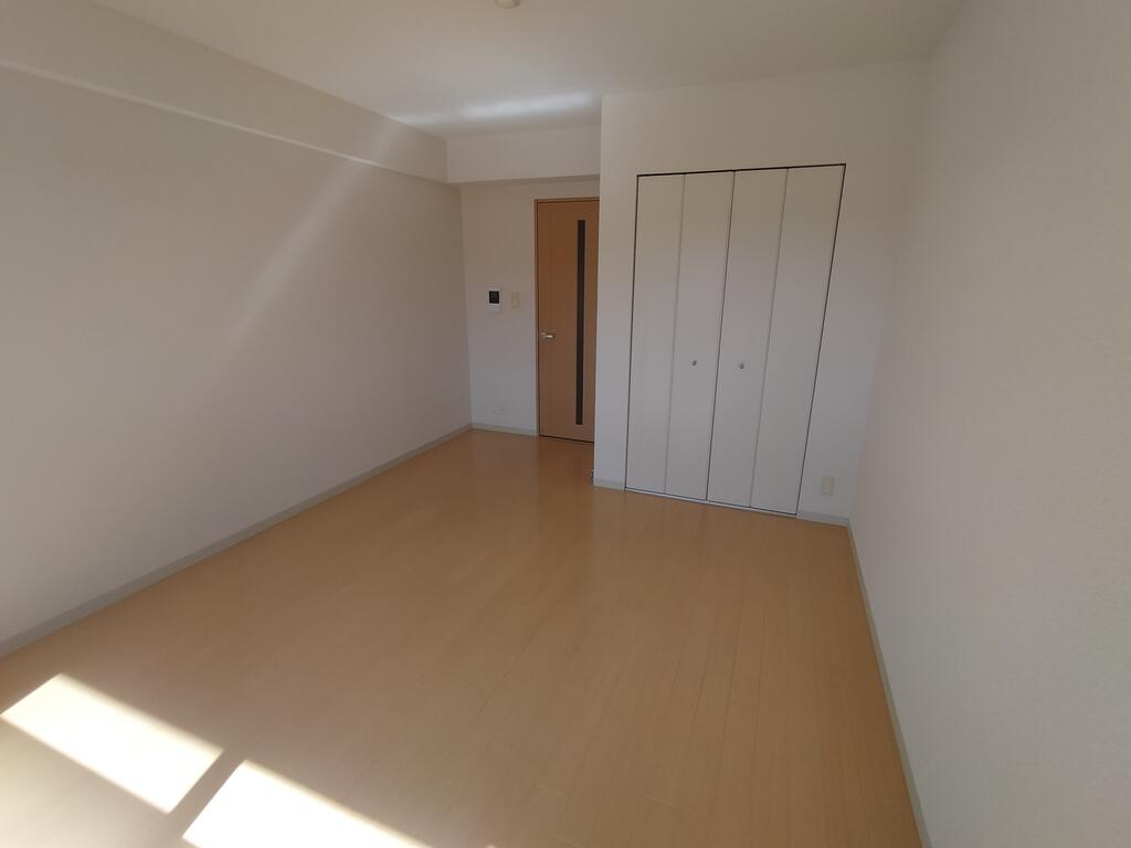 その他部屋・スペース　※同建物の別のお部屋の写真です。