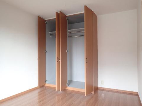 収納　クローゼット（イメージ）