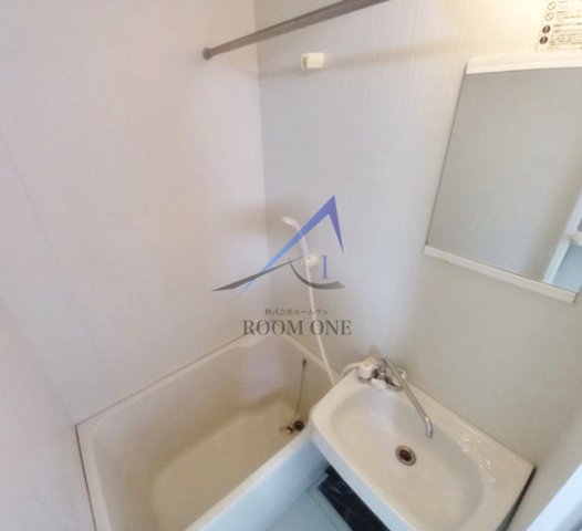 バス・シャワールーム　お風呂です。