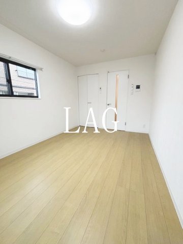 居室・リビング　洋室のお部屋です。