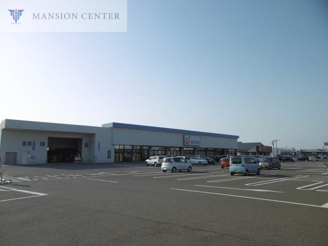 ドラックストア　カワチ薬品松崎店（ドラッグストア）まで740m