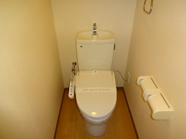 トイレ　シャワー付トイレ（イメージ）