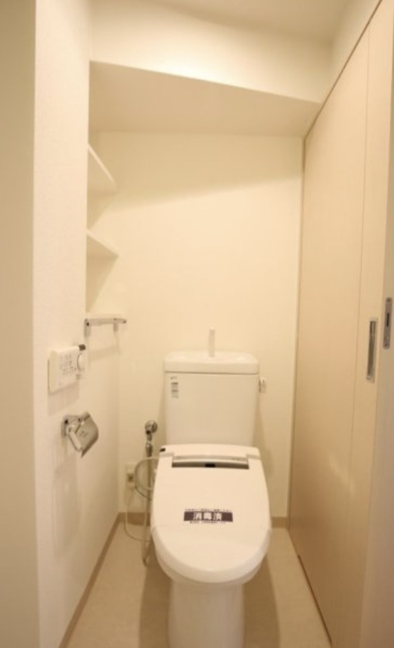 トイレ　別部屋参考写真