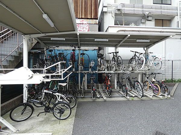 駐車場　駐輪場です