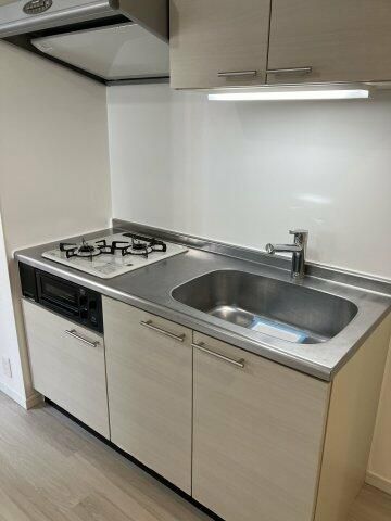 キッチン　同タイプ部屋　参考写真です