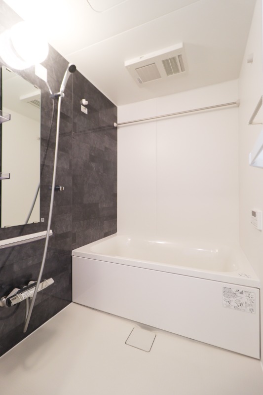 バス・シャワールーム　図面と現状に相違がある場合には現状を優先